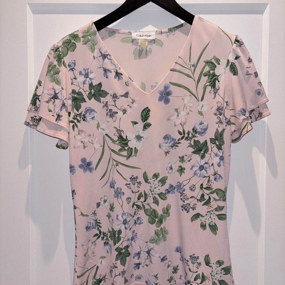 Calvin Klein Pink Floral V-Neck Blouse